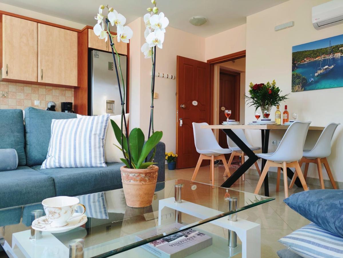 Blue Lagoon Luxury Apartment A2 Argostoli  Exterior photo